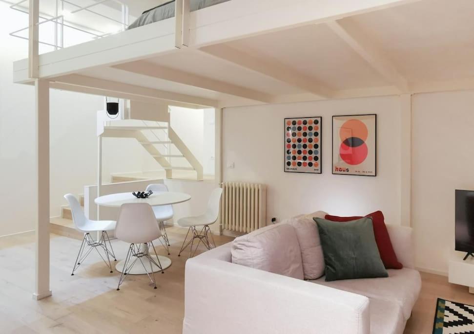 Апартаменти Navigli-Bocconi Spazio Luce Design Мілан Екстер'єр фото